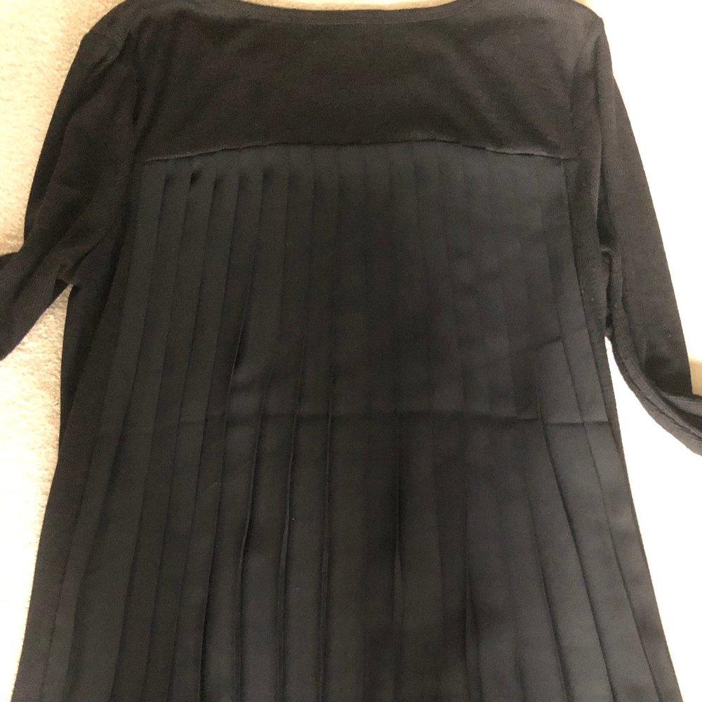 NWOT Loft Outlet Back Pleated Shirt